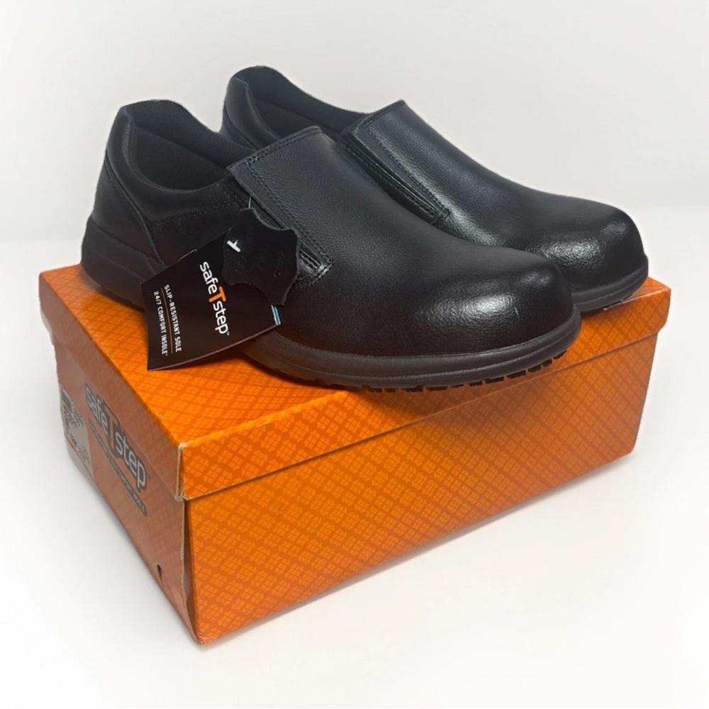 Non-Slip US 12W SafeTStep Black Leather Slip Resistant Work Clog Shoes NWT